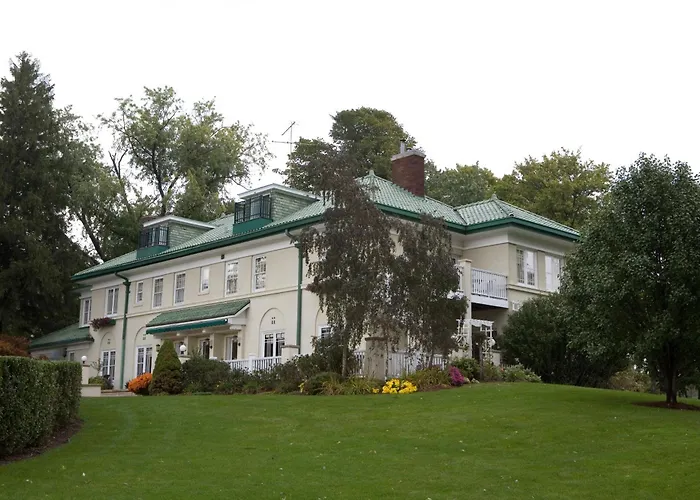 The Belvedere Inn & Restaurant